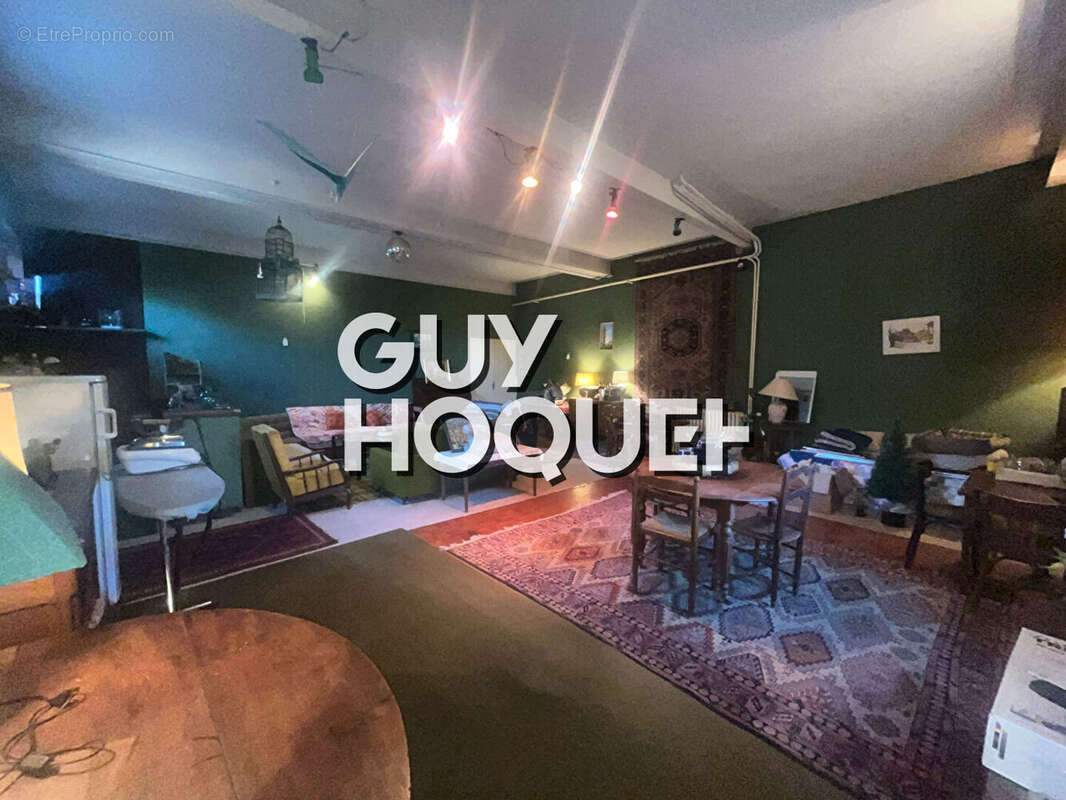 Maison à TOULON-SUR-ARROUX