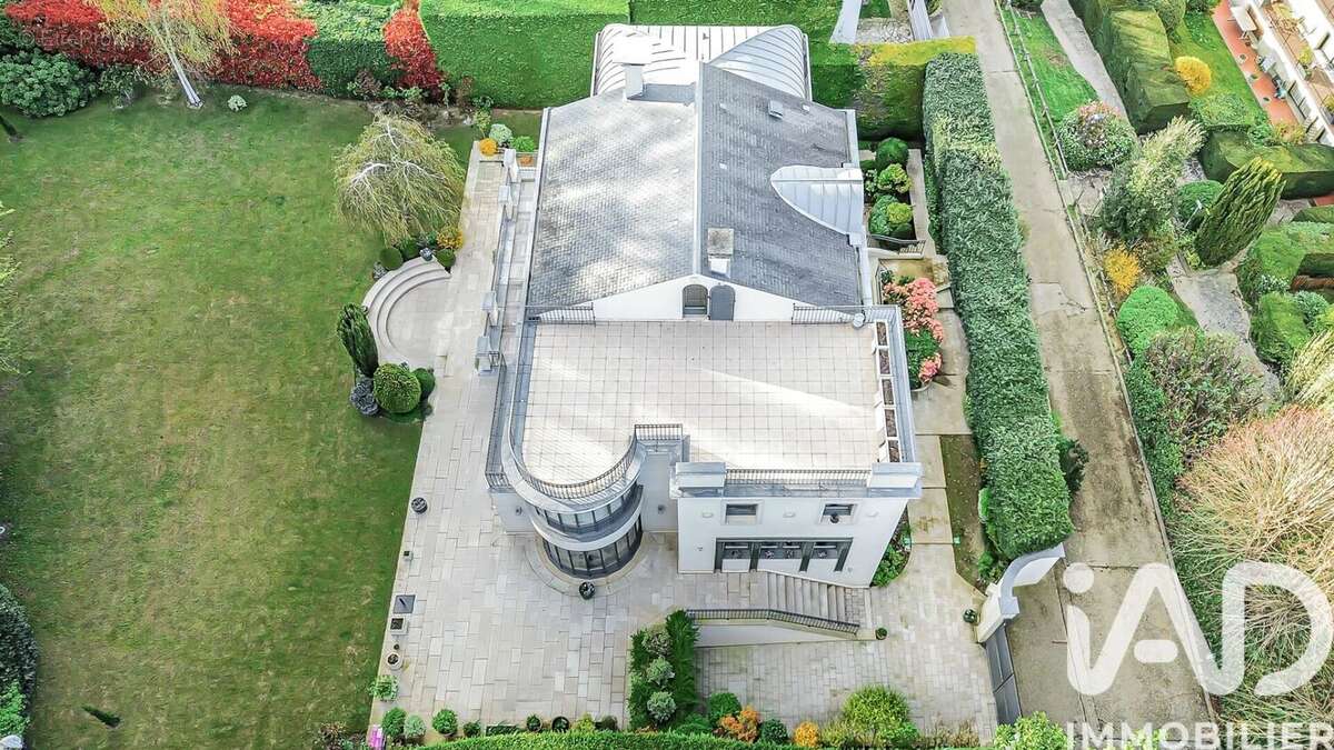 Photo 4 - Maison à VILLE-D'AVRAY