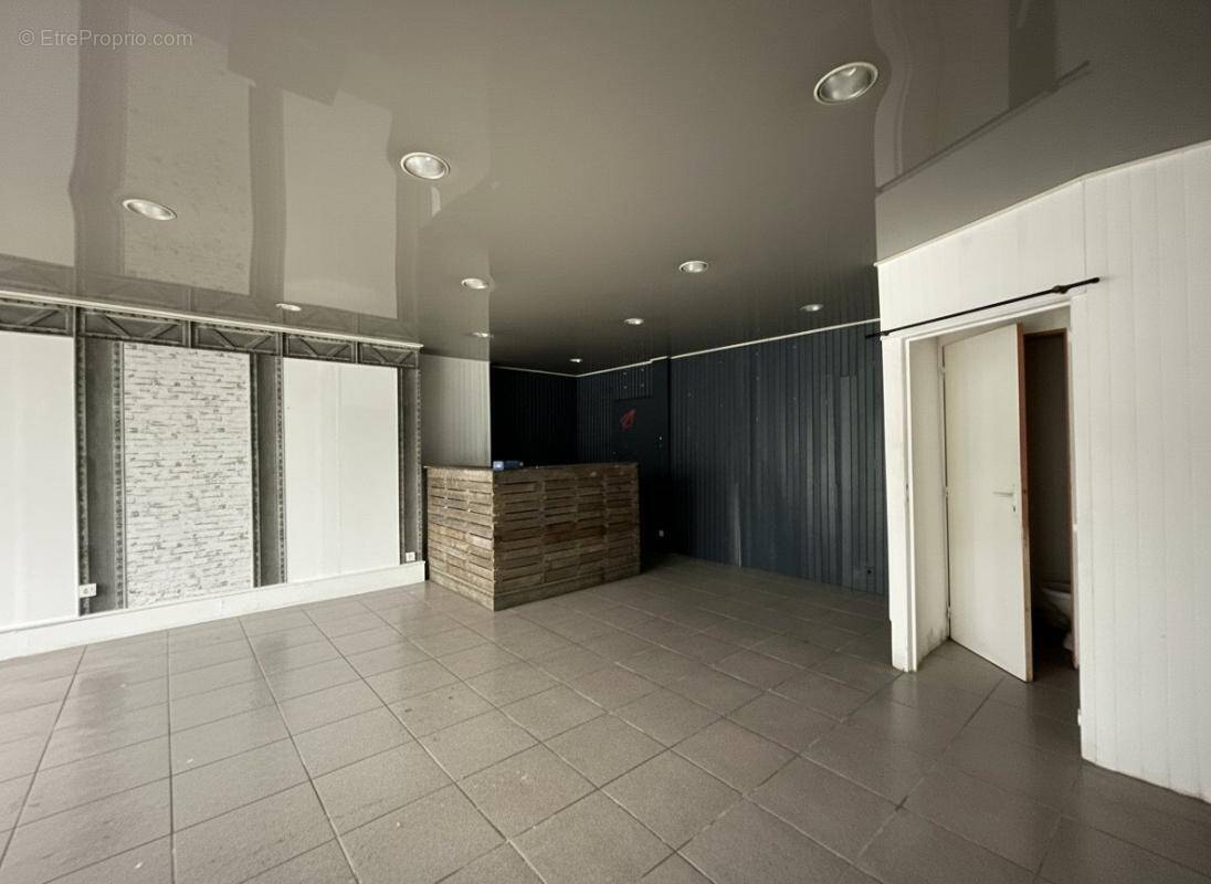 Commerce à AURILLAC