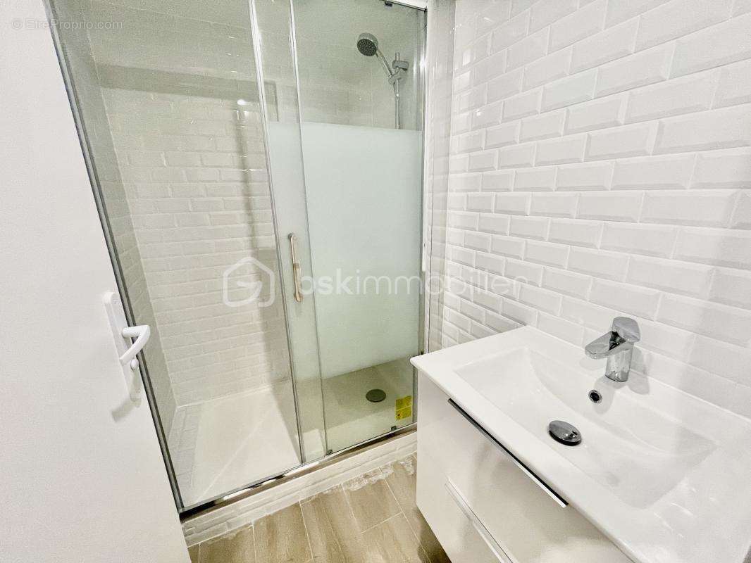 Appartement à FONTENAY-SOUS-BOIS