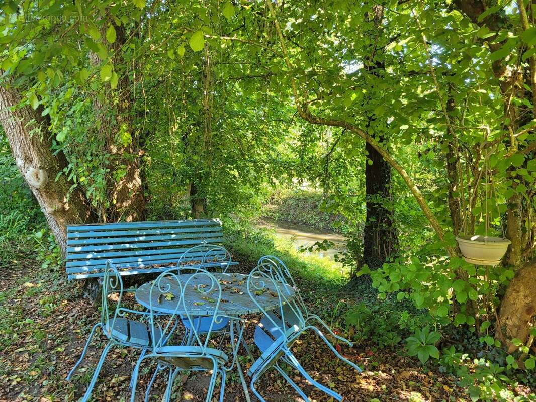 Maison à LONGNY-AU-PERCHE