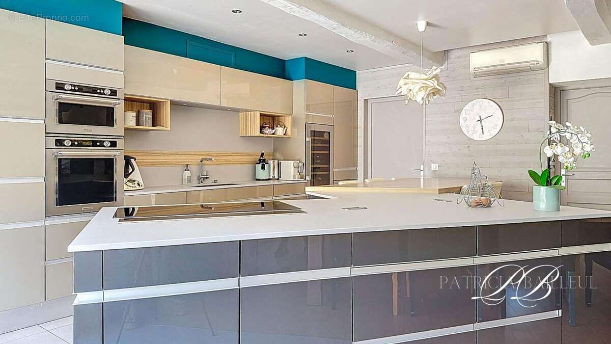 Maison à SAINT-CYPRIEN