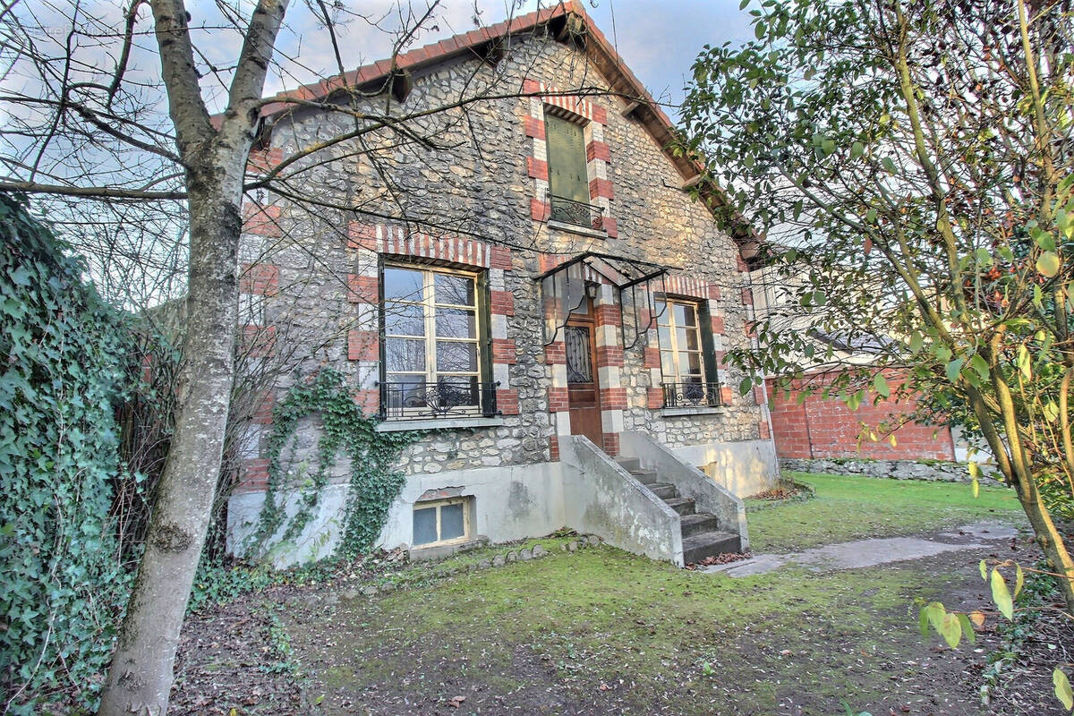 Maison à ANGERVILLE