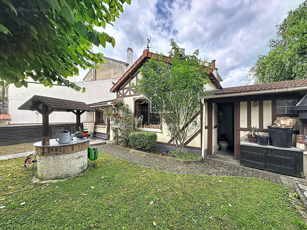 Maison à CHELLES