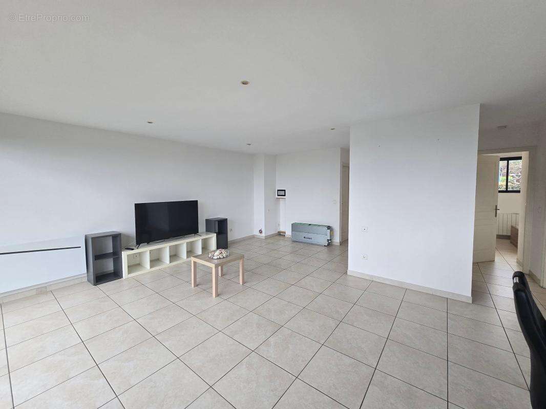 Appartement à SAINT-CYPRIEN