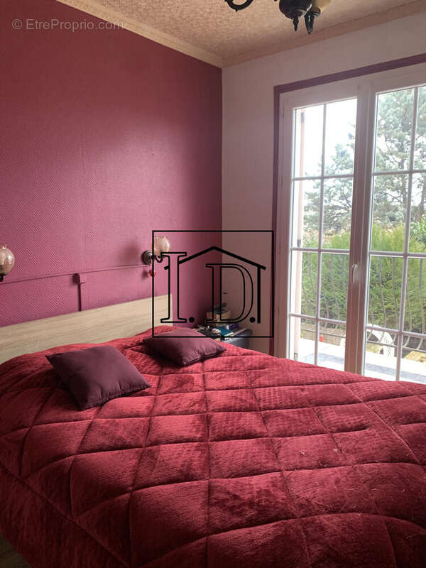 Maison à COULOUNIEIX-CHAMIERS