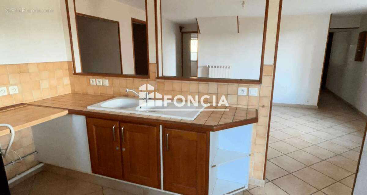 Appartement à VILLARD-BONNOT