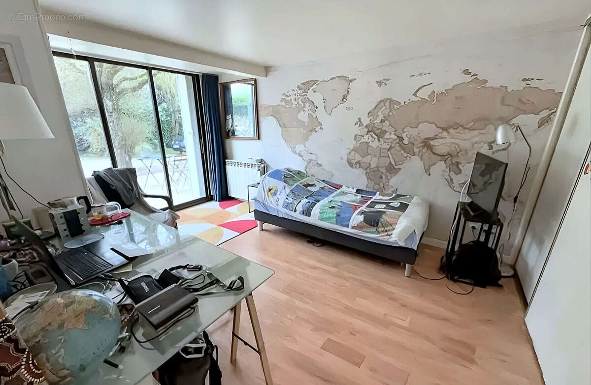 Maison à SAINTRY-SUR-SEINE