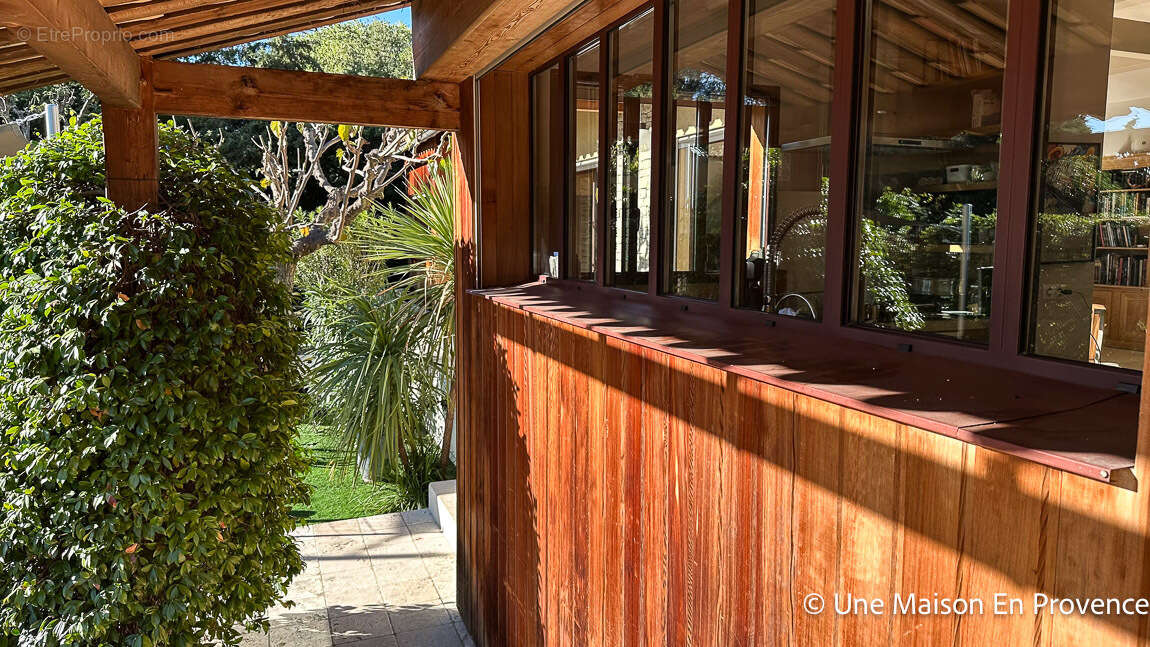 Maison à VILLENEUVE-LES-AVIGNON