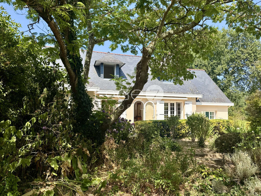 Maison avec beau terrain aux portes de Clohars - photo 15