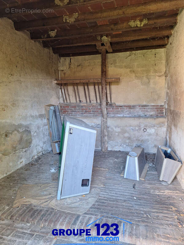 Maison à ESCAMPS