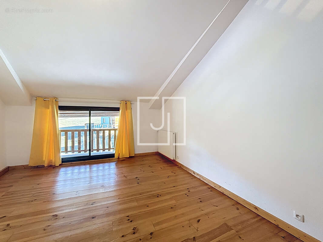 Appartement à JAUSIERS