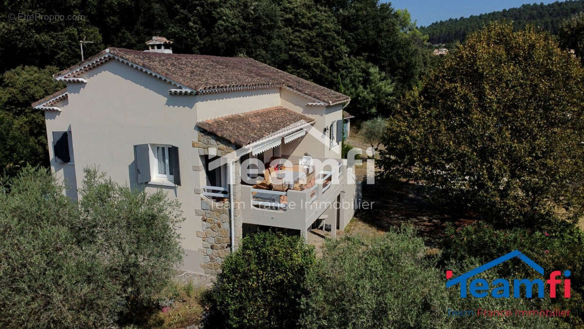 Maison à LES SALLES-DU-GARDON