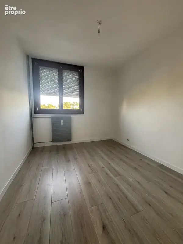 CHATILLON -SUR-SEINE : Résidence LES MERISIERS :  Appartement de 60m2 rénové au 1er étage avec garage . - photo 7
