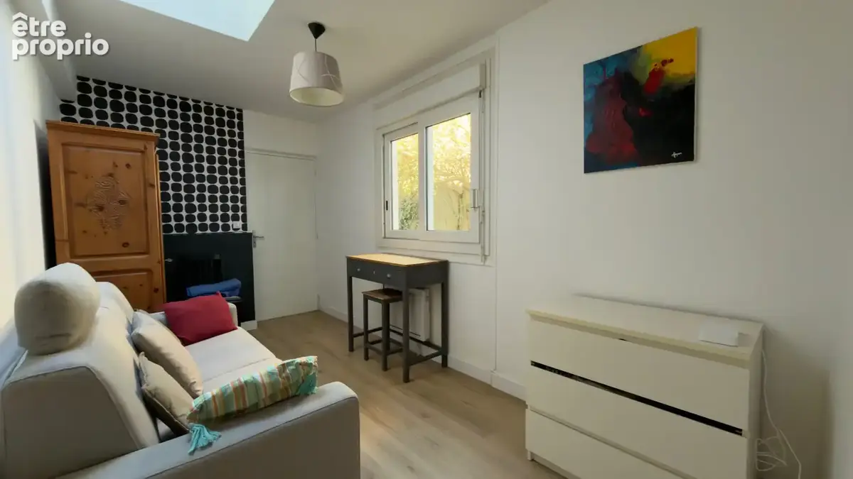 Hôtel de Ville - Appartement avec jardin - photo 6
