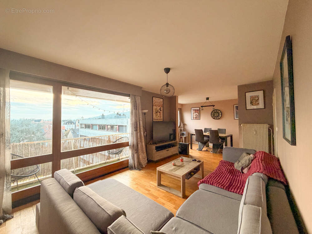 Appartement à LE BAN-SAINT-MARTIN