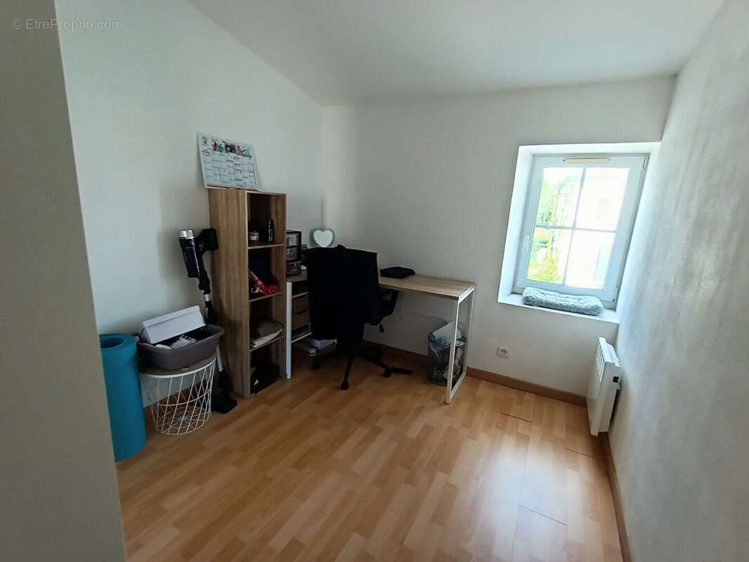 Appartement à LUSSANT