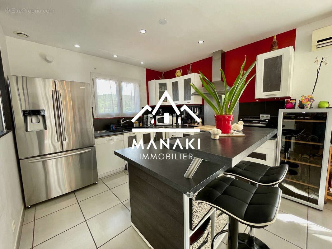 Cuisine - Maison à MAUREILLAS-LAS-ILLAS