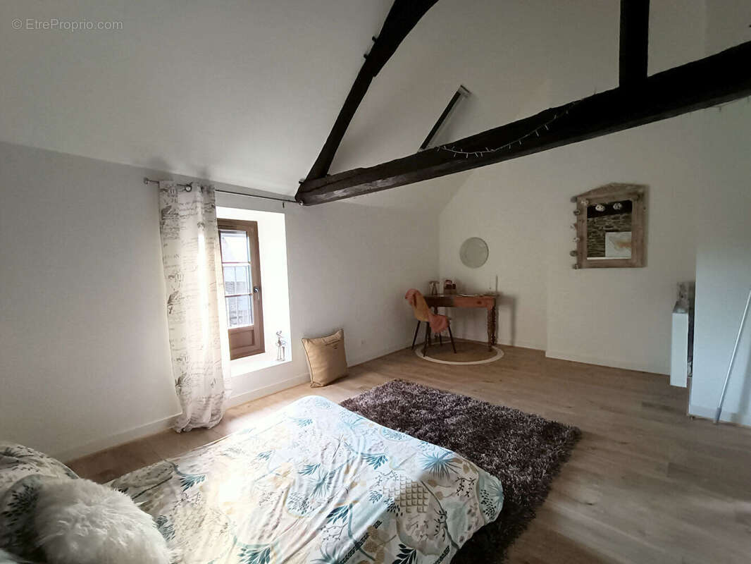 Maison à LA CHAPELLE-SUR-ERDRE