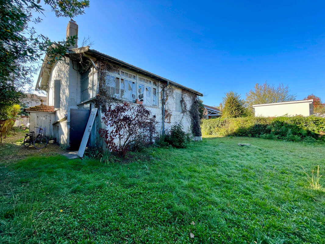 Maison à PESSAC