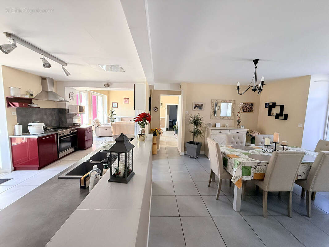 Maison à ANGERVILLE