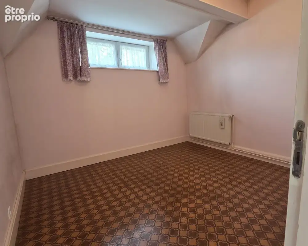 Cornimont – Maison Mitoyenne 3 Chambres, Jardin, Garage - photo 4