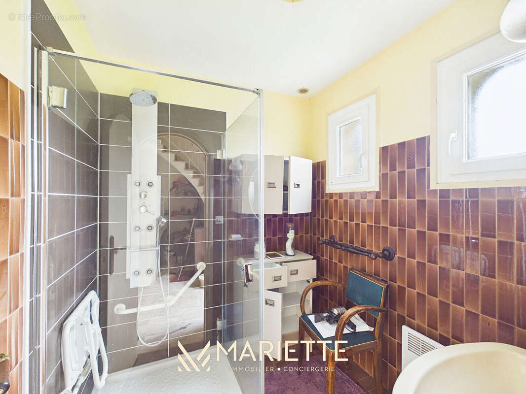 "SOIZIC" Lambell - Maison néo-bretonne en fond d'impasse - photo 6