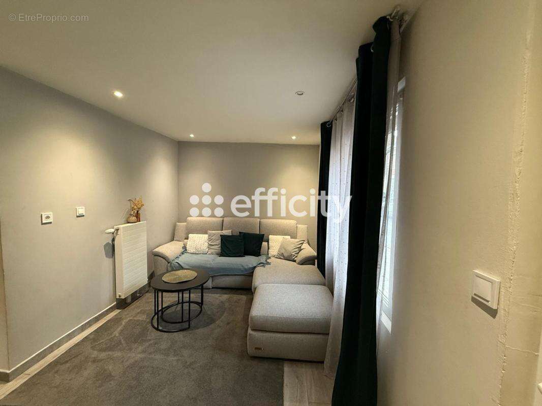 Maison à SAINT-JUST-EN-CHAUSSEE