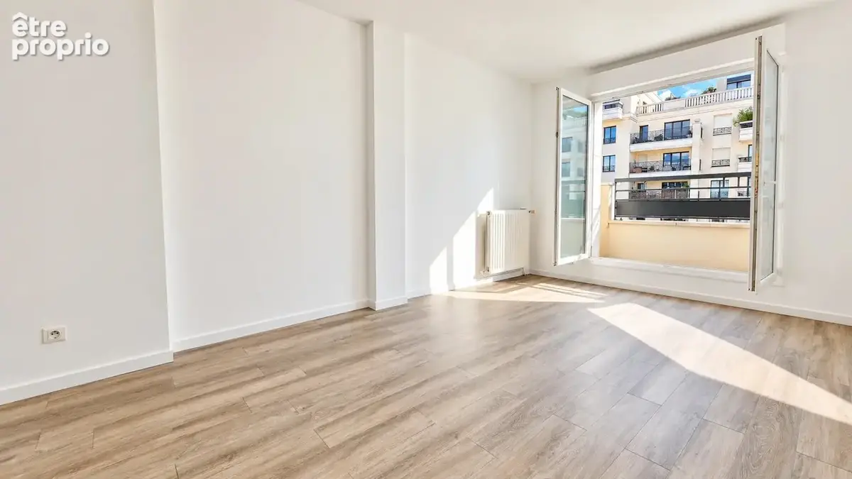 Appartement à LEVALLOIS-PERRET