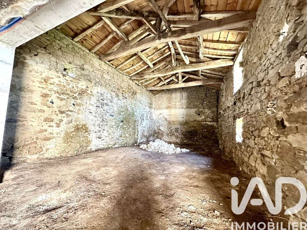 Photo 9 - Maison à BEAUFOU