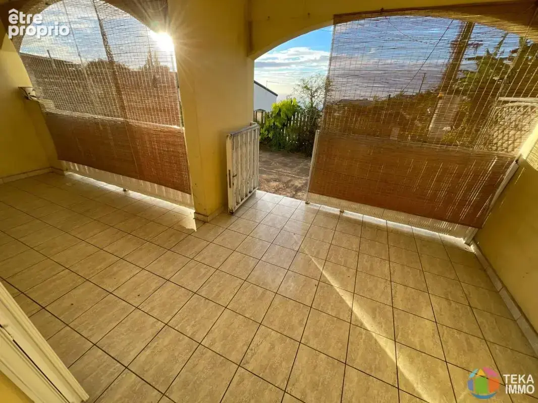 Fabien teka immo vous propose maison jumelee a la montagne au 16e km, haut de st denis, ile de la reunion - photo 4