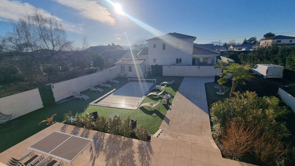 Maison à PONT-DU-CHATEAU