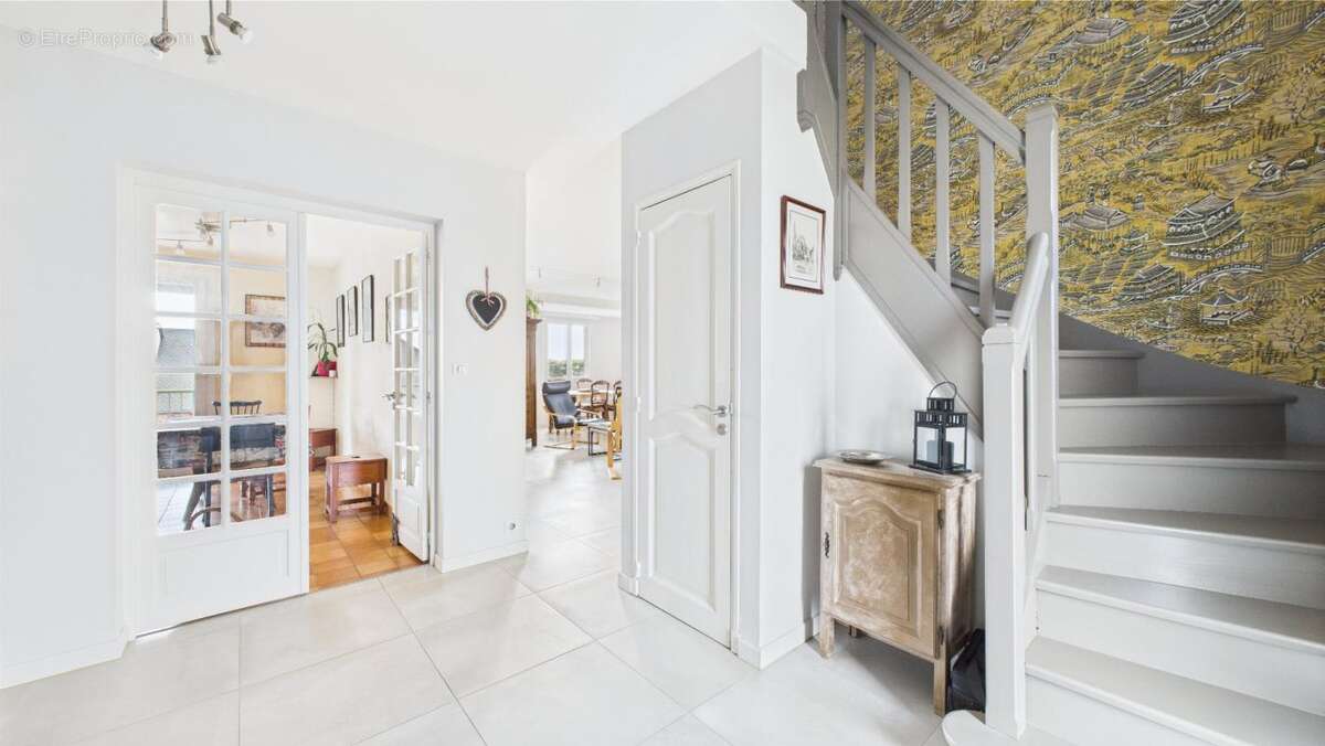 Maison à LUC-LA-PRIMAUBE