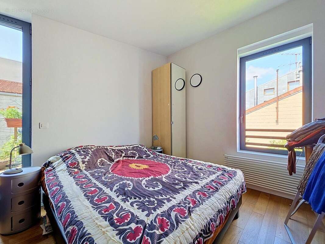 Maison 124 m² à Les Lilas  - photo 6