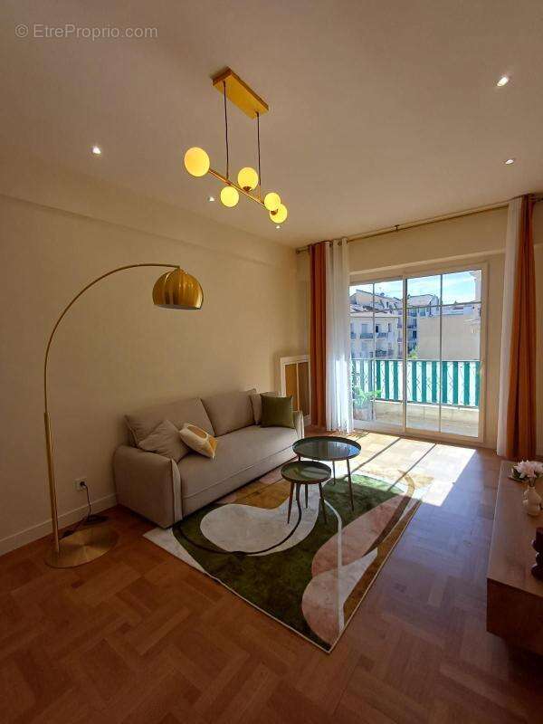 NICE Carré d'Or Fleurs 3P 64m² terrasse balcon - photo 6