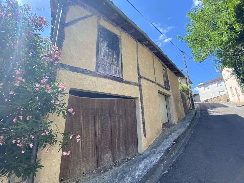 Maison à CAZAUBON