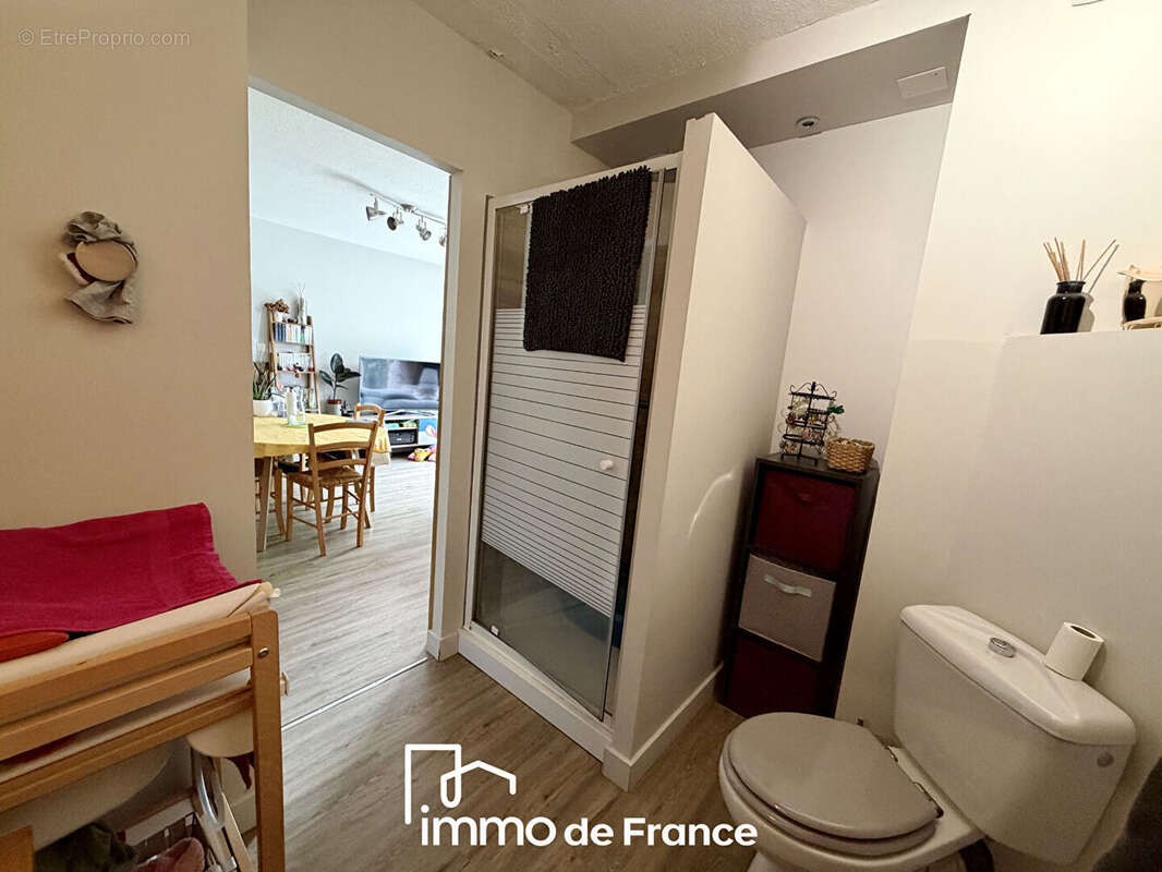 Appartement à LUC-LA-PRIMAUBE