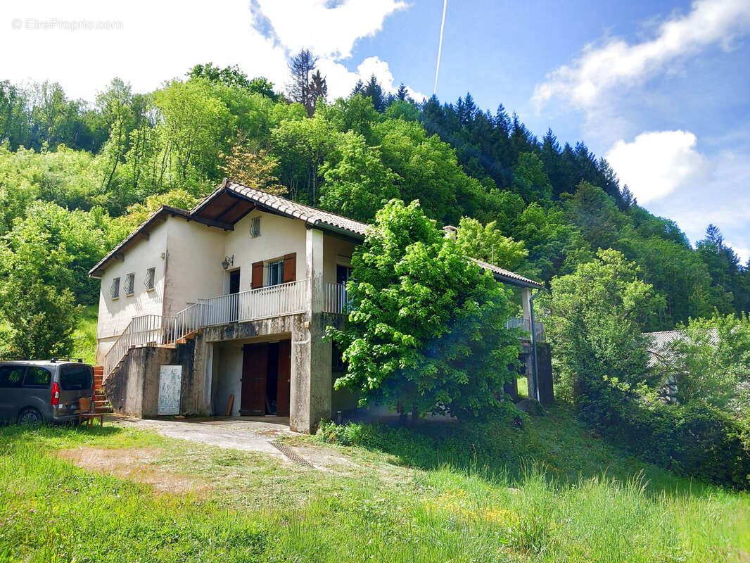 Maison à MONTAGNOL