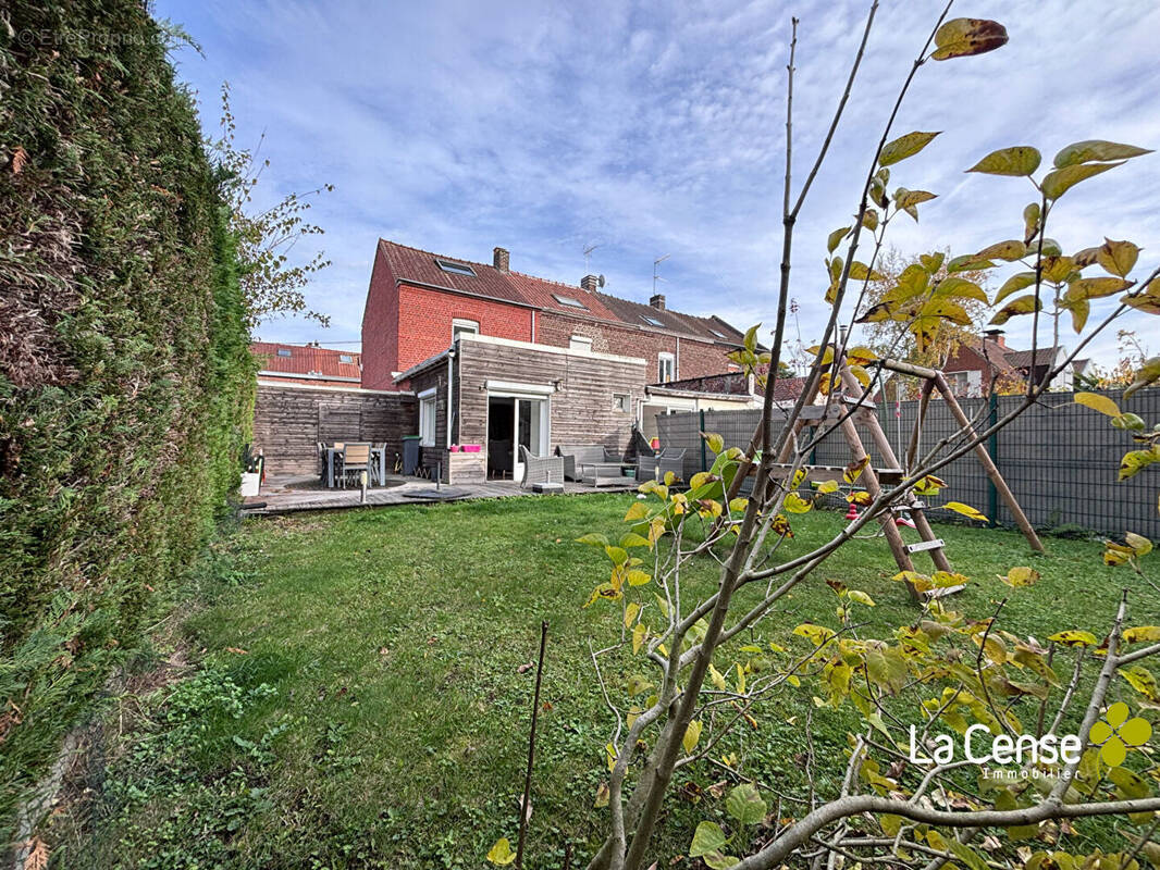 Maison à LYS-LEZ-LANNOY