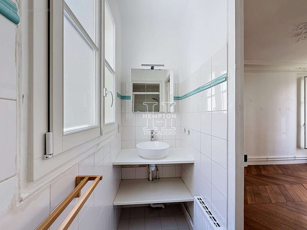 Appartement à PARIS-6E