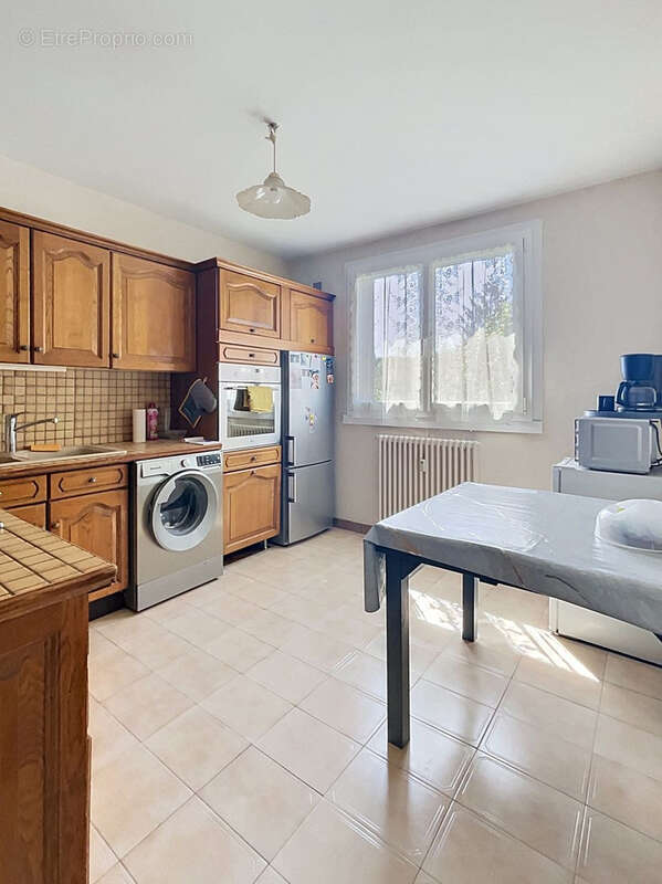 Appartement à BOURGOIN-JALLIEU