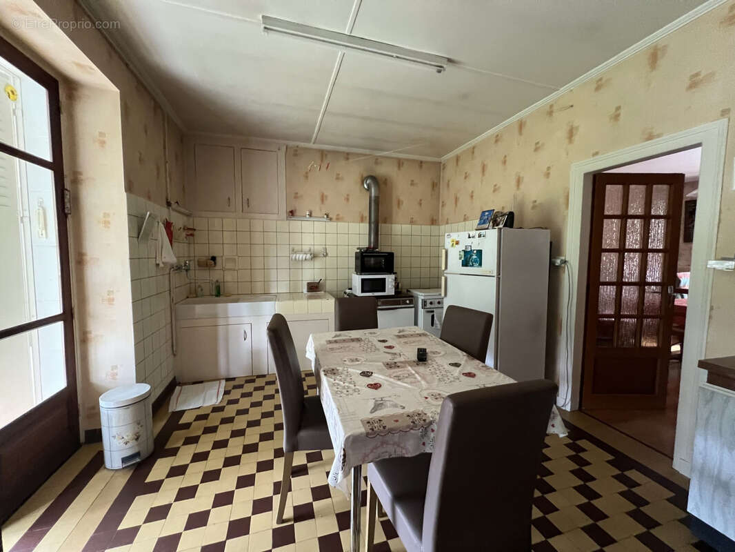 Maison à CHATEAUMEILLANT
