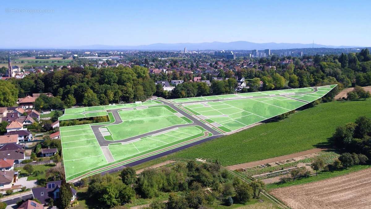 Terrain à MORSCHWILLER-LE-BAS