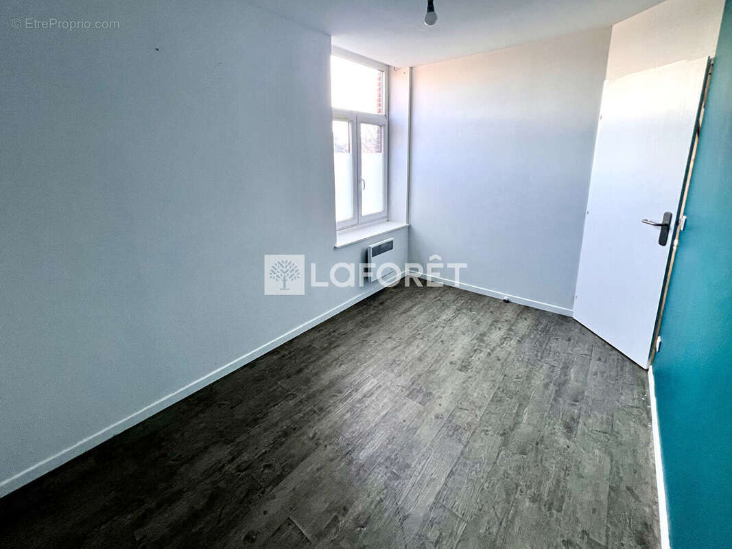 Appartement à PERONNE-EN-MELANTOIS