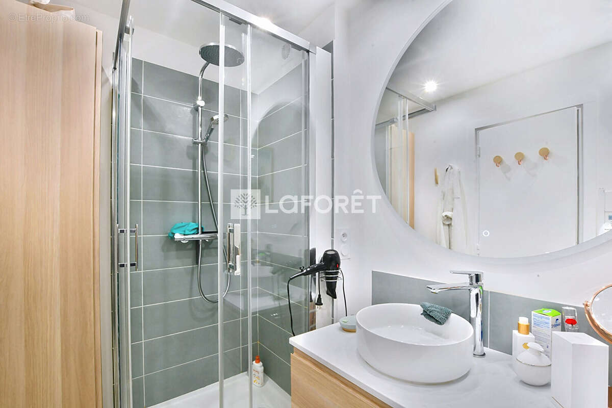 Appartement à LA CELLE-SAINT-CLOUD