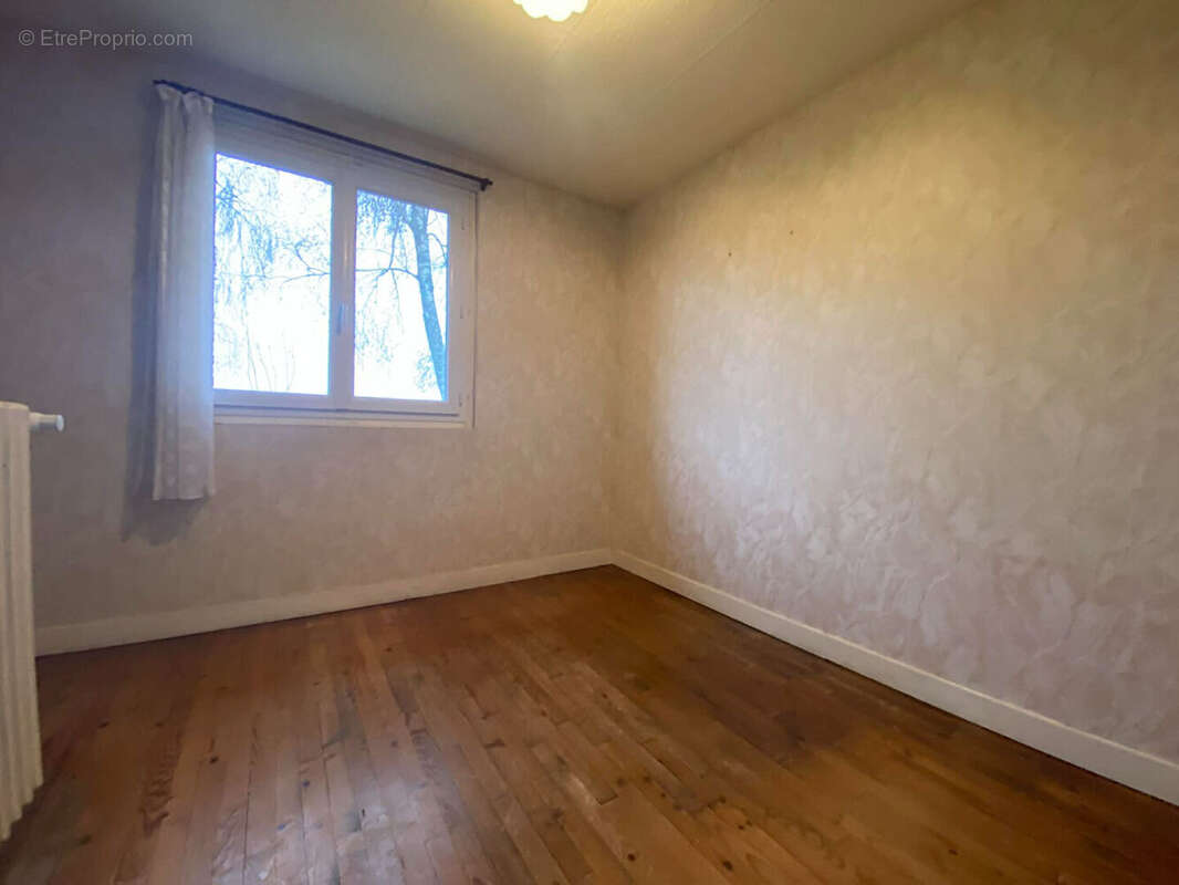 Maison à NEUILLY-SAINT-FRONT