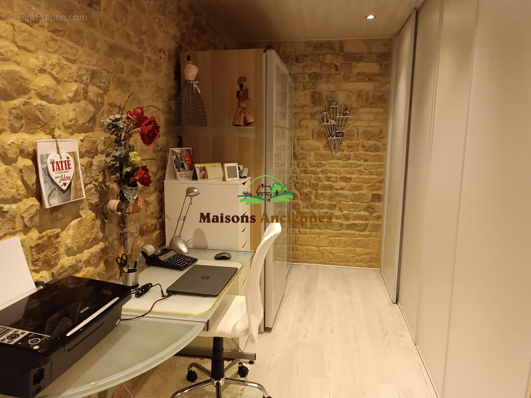 Entre caen et bayeux - habitation 90 m2, magnifique grange 145 m2 et ravissant jardin paysage - photo 8