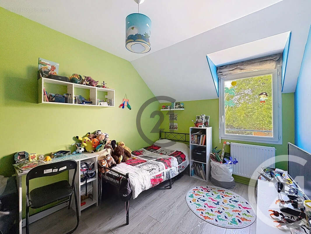 Maison 75 m² à Evry-Gregy-Sur-Yerre  - photo 7