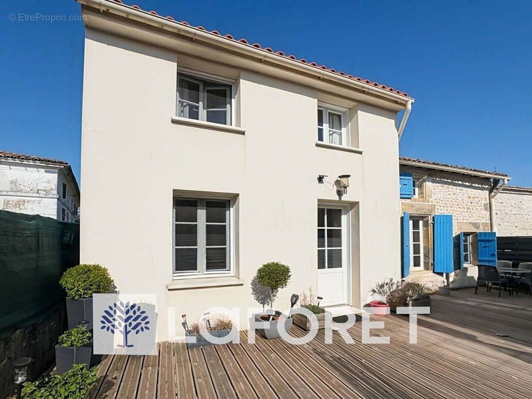 Maison à SAINT-GERMAIN-DU-SEUDRE