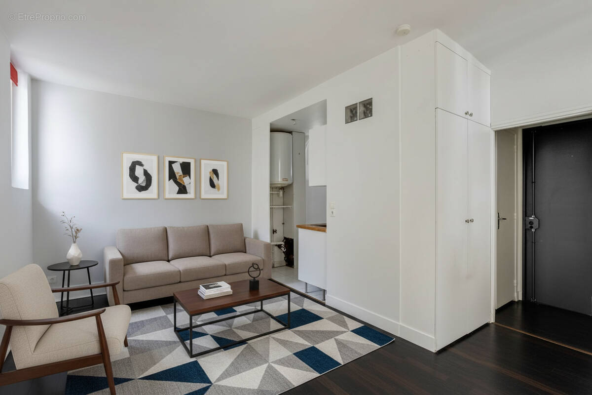 Appartement à PARIS-11E